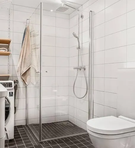 Cozy And Modern Centrally In