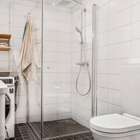 Cozy And Modern Centrally In